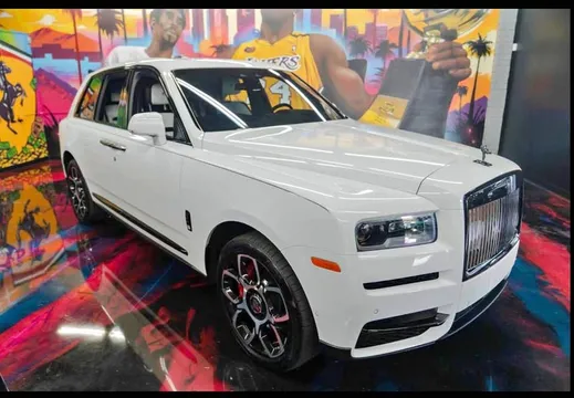 2020 Rolls-Royce Cullinan Black Badge Sport Utility 4D
