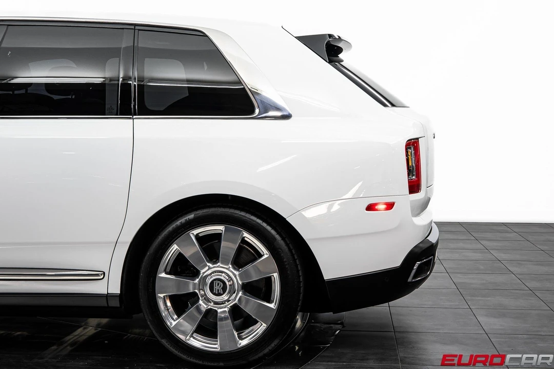 2020 Rolls-Royce Cullinan - Image 14 of 31