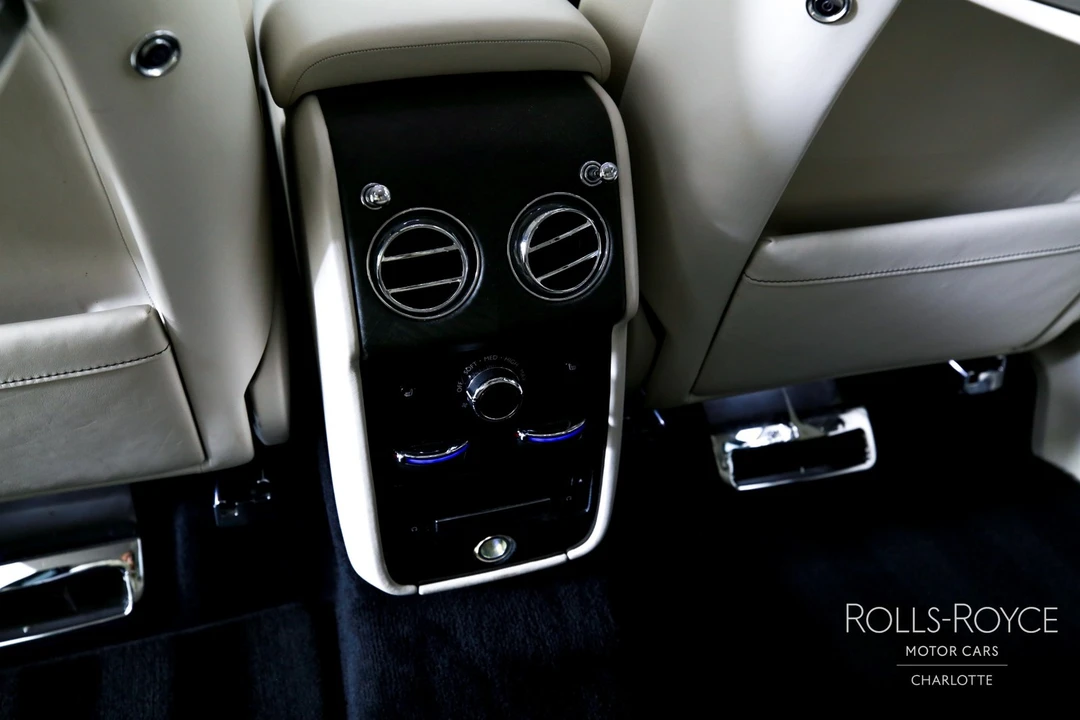 2020 Rolls-Royce Cullinan - Image 22 of 31