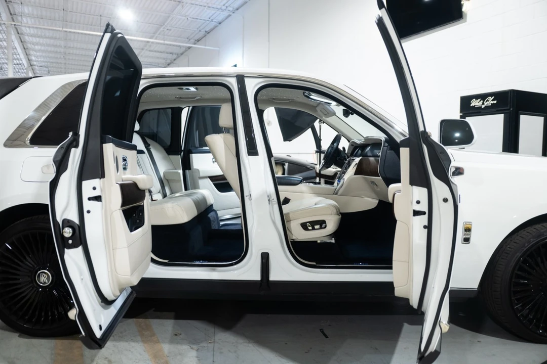 2020 Rolls-Royce Cullinan - Image 20 of 31