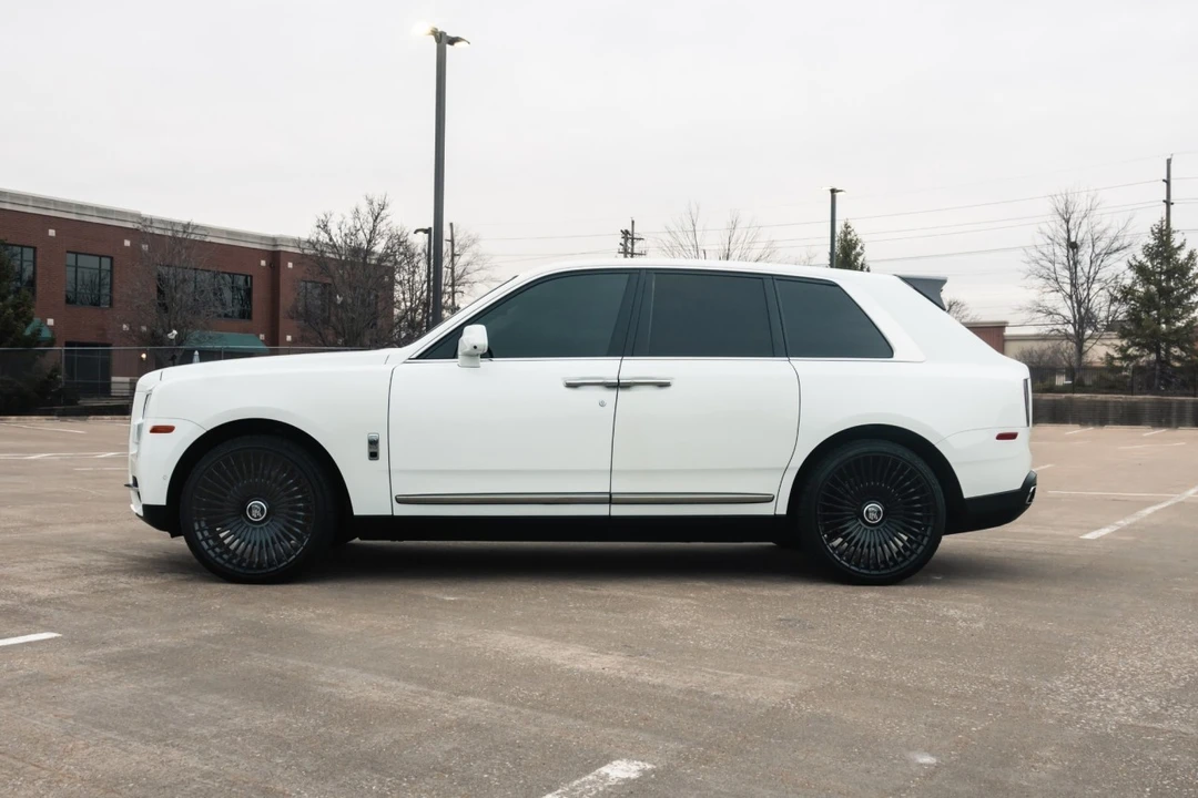 2020 Rolls-Royce Cullinan - Image 12 of 31