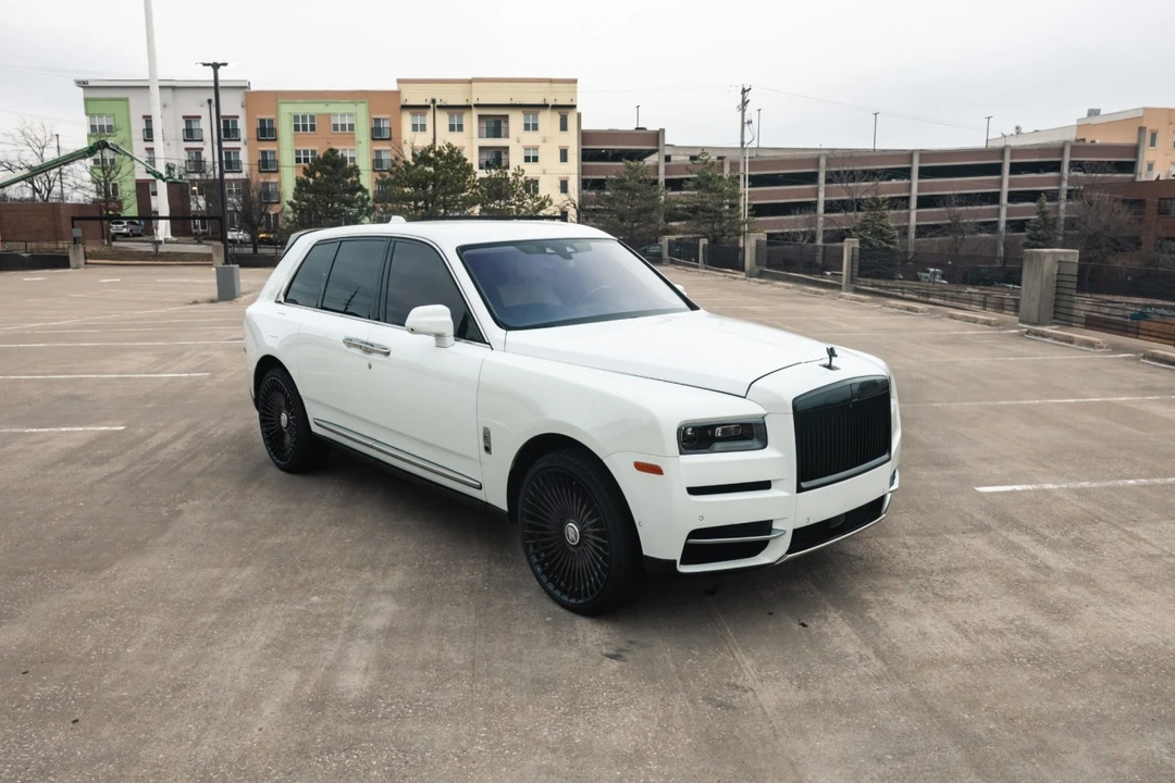 2020 Rolls-Royce Cullinan - Image 10 of 31