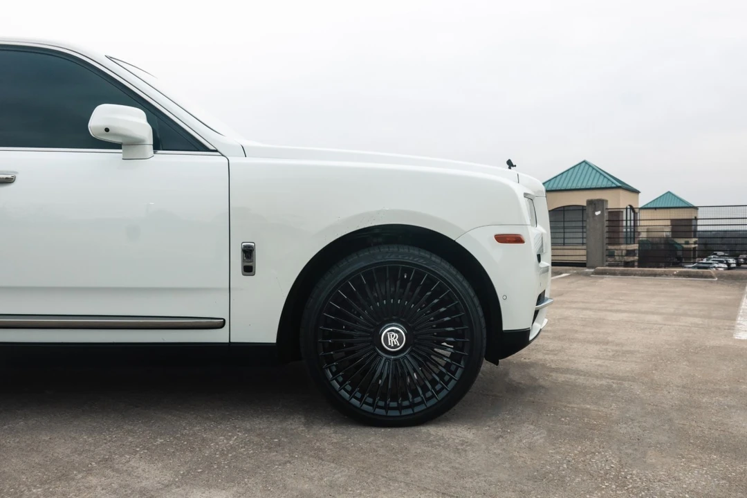 2020 Rolls-Royce Cullinan - Image 4 of 31