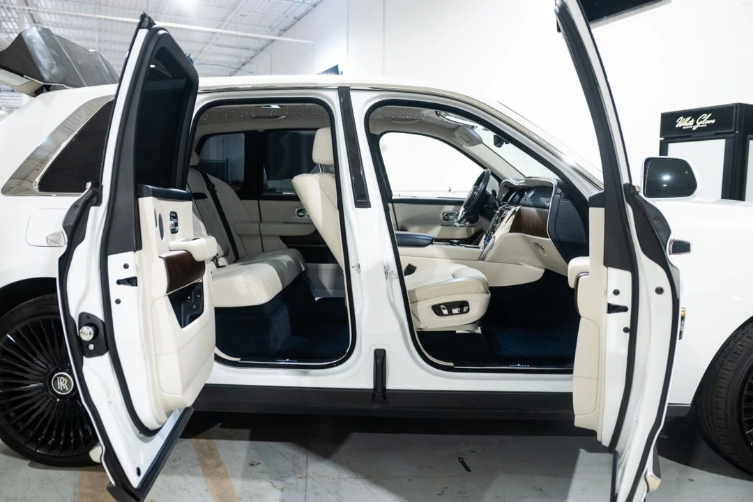 2020 Rolls-Royce Cullinan - Image 23 of 31