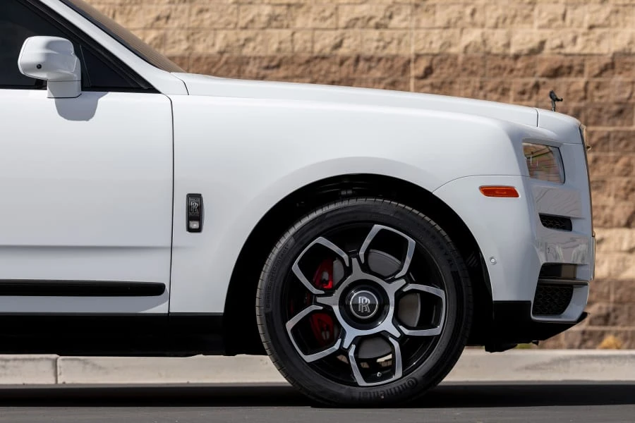 2020 Rolls-Royce Cullinan - Image 23 of 31