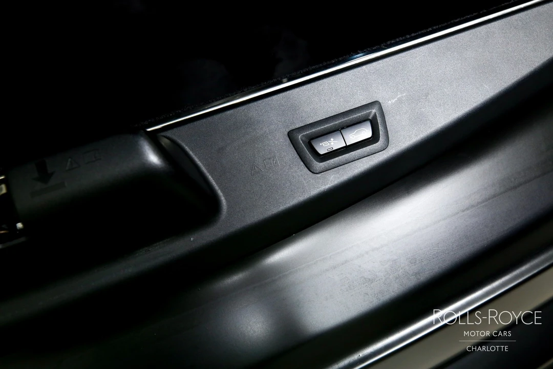 2020 Rolls-Royce Cullinan - Image 25 of 31