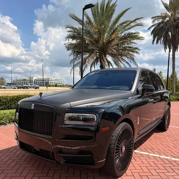 2020 Rolls-Royce Cullinan Sport Utility 4D