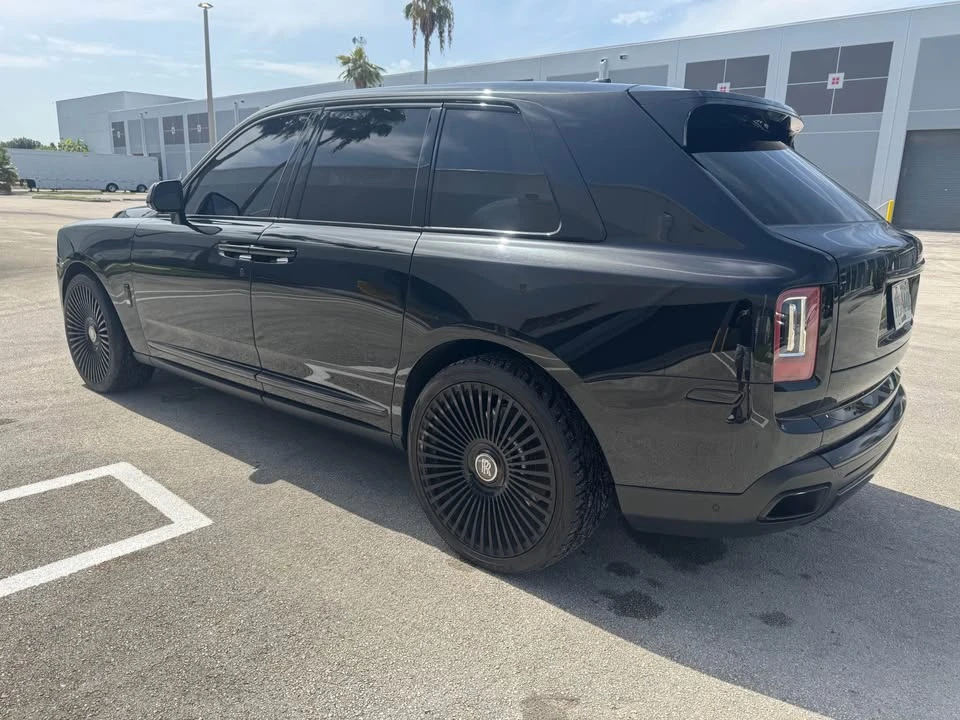 2020 Rolls-Royce Cullinan - Image 2 of 10