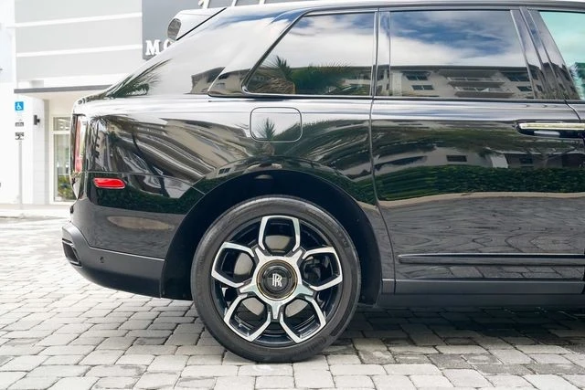 2020 Rolls-Royce Cullinan - Image 29 of 31