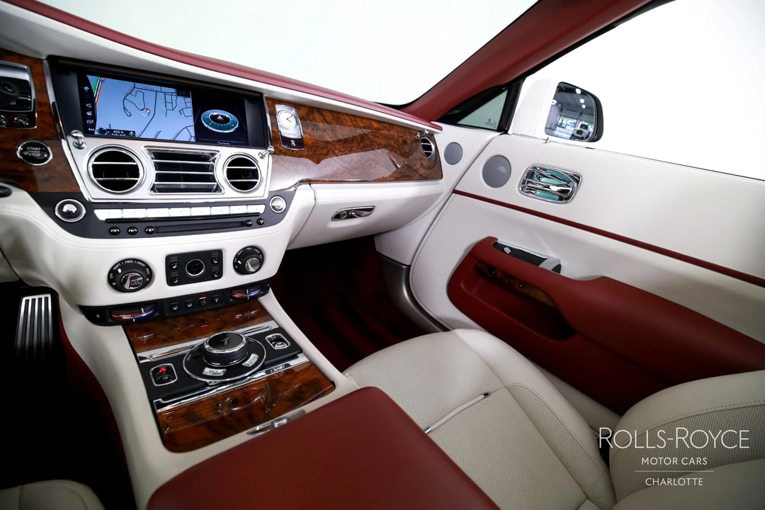 2020 Rolls-Royce Dawn - Image 15 of 31