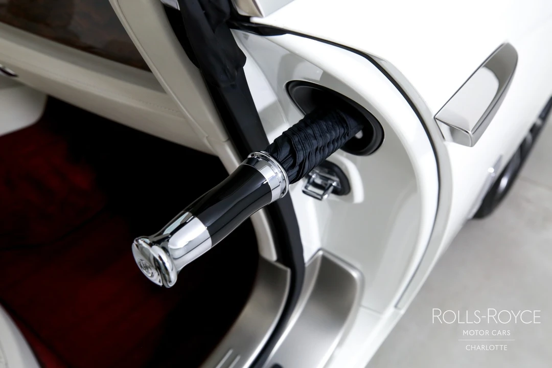2020 Rolls-Royce Dawn - Image 27 of 31