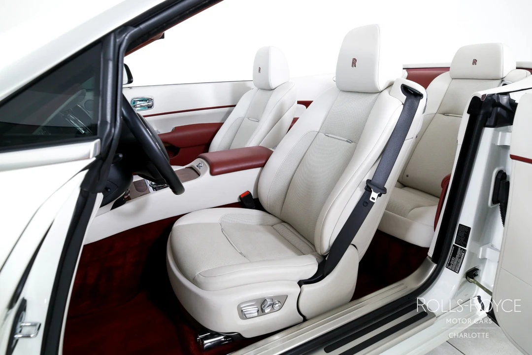2020 Rolls-Royce Dawn - Image 12 of 31