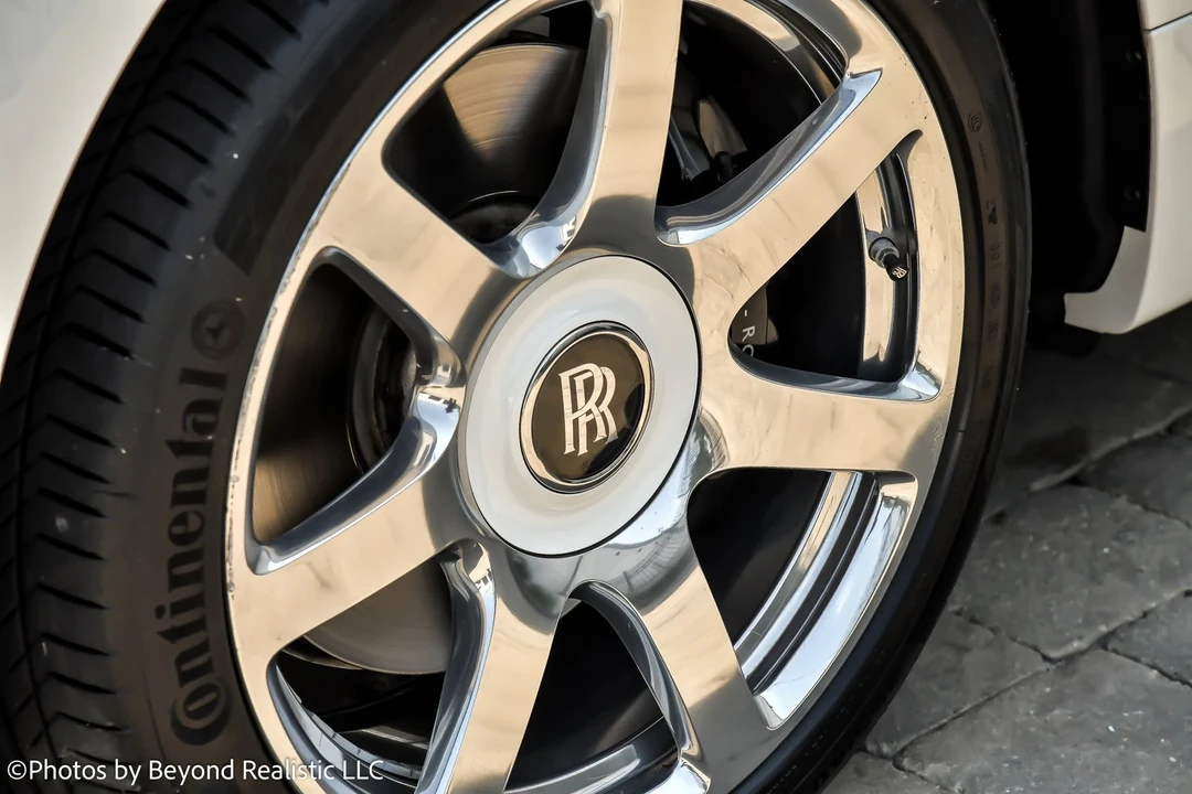 2020 Rolls-Royce Dawn - Image 13 of 21