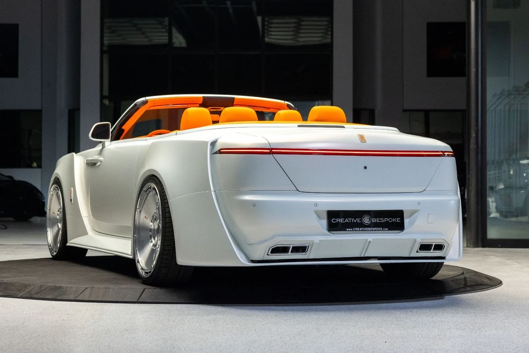 2020 Rolls-Royce Dawn - Image 2 of 12