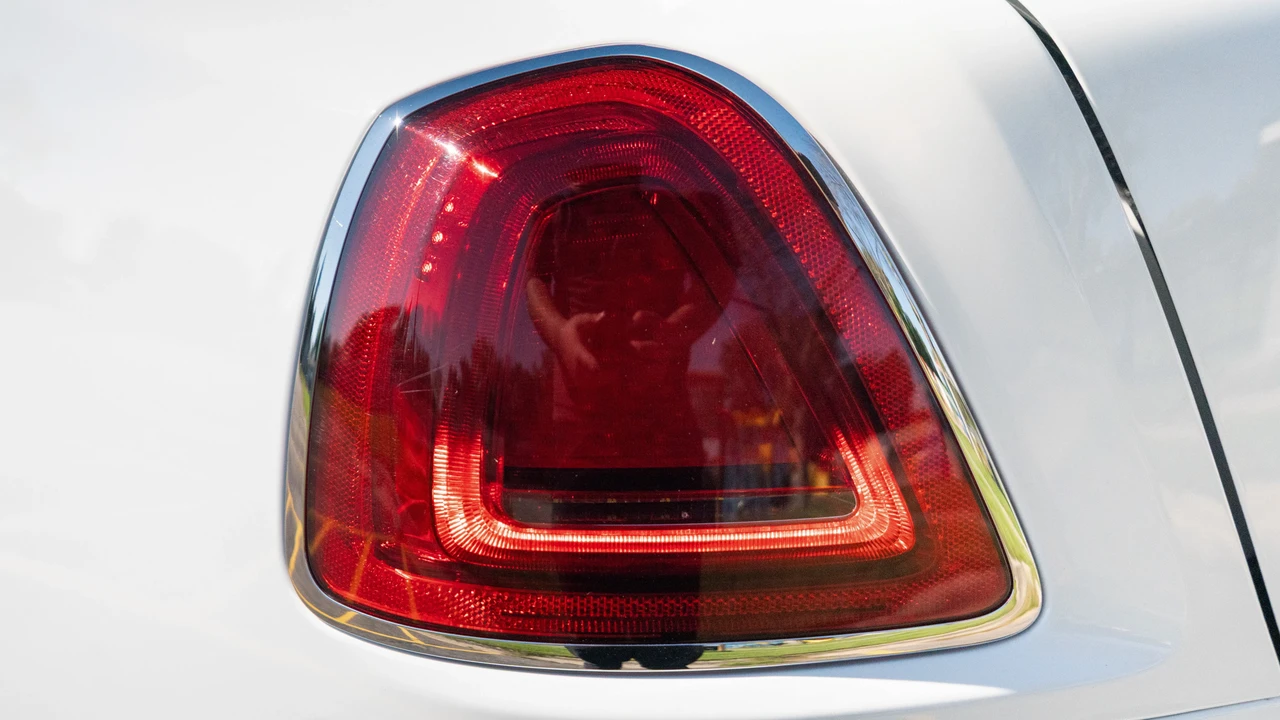 2020 Rolls-Royce Ghost 1st Gen - Image 13 of 31