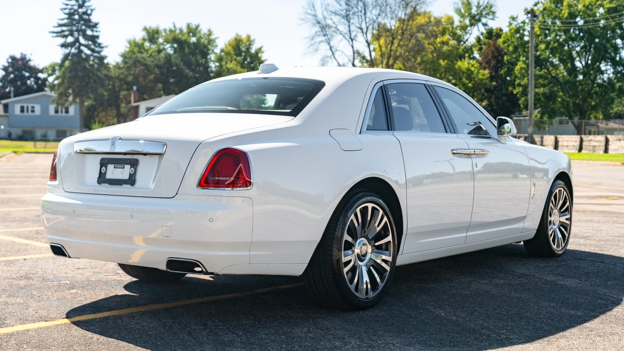 2020 Rolls-Royce Ghost 1st Gen - Image 5 of 31
