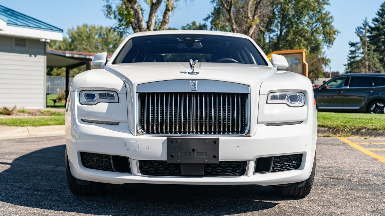 2020 Rolls-Royce Ghost 1st Gen - Image 2 of 31