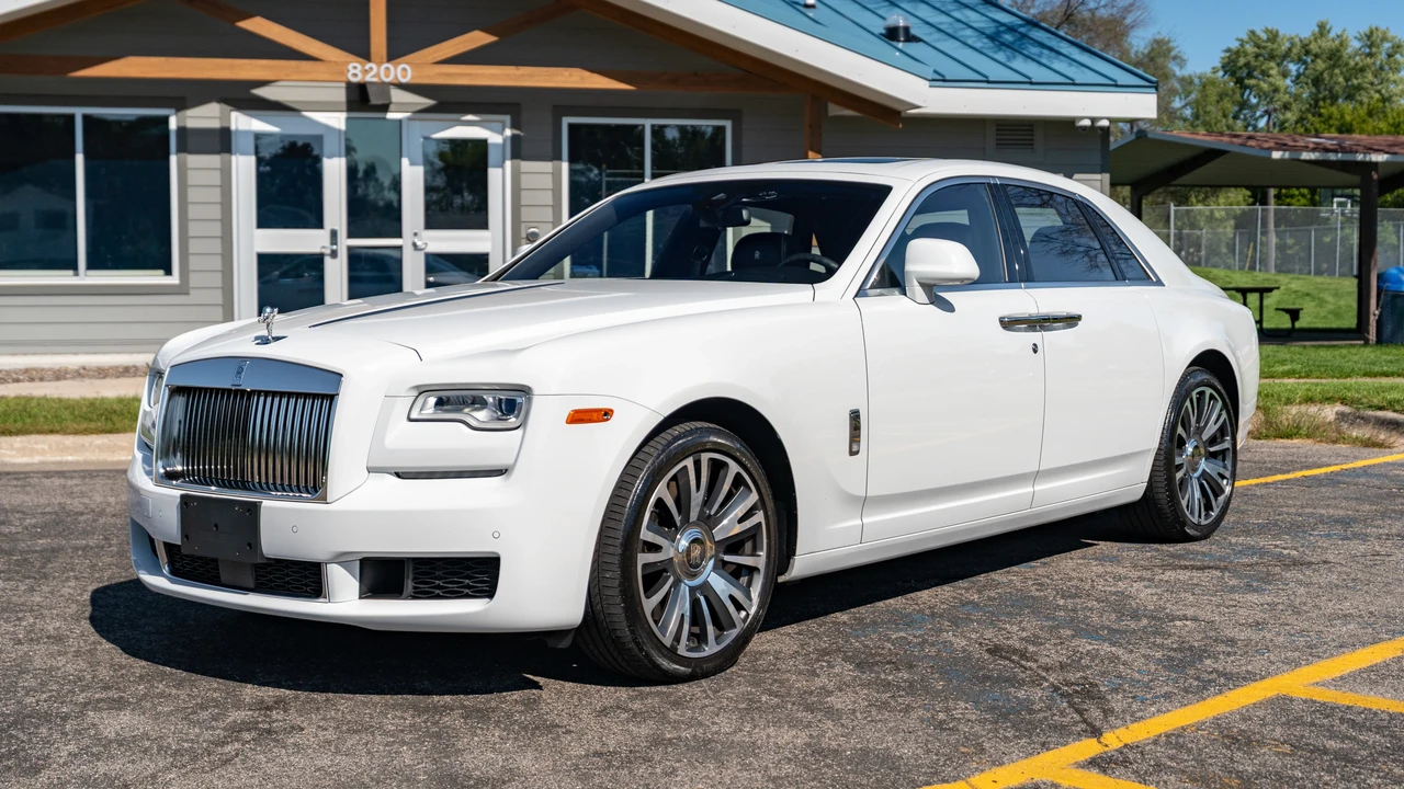2020 Rolls-Royce Ghost 1st Gen - Image 9 of 31