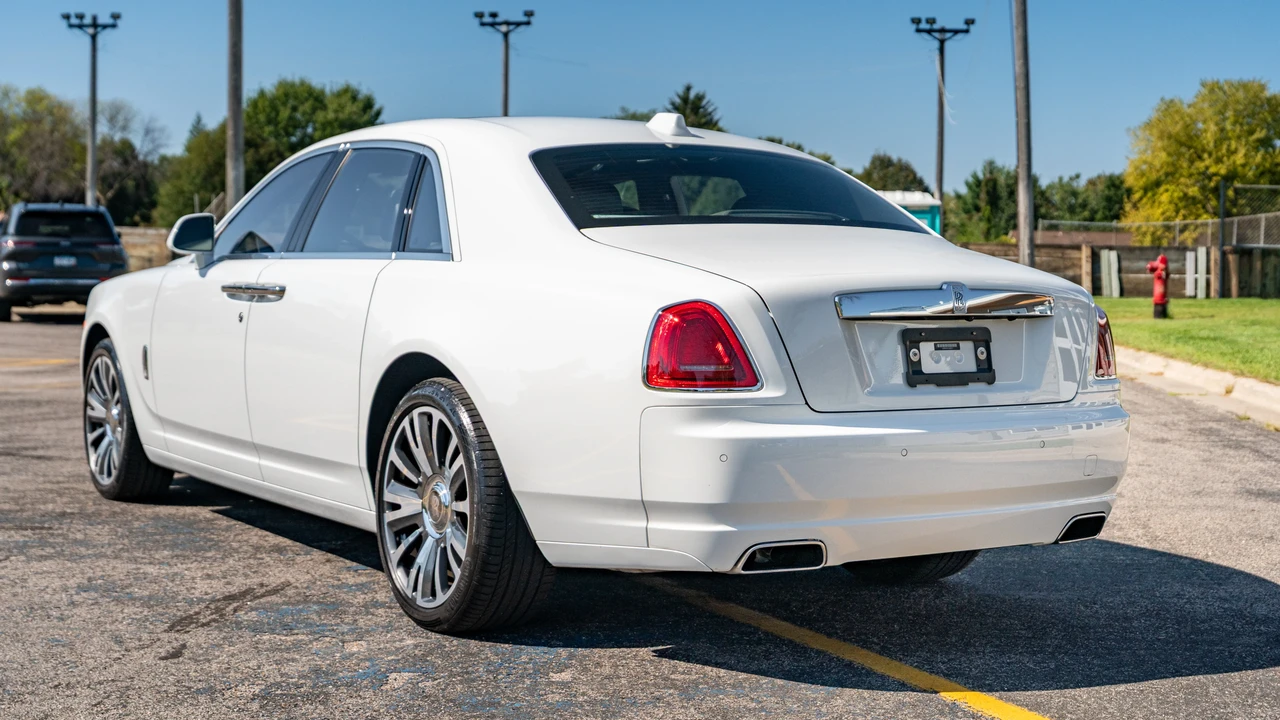 2020 Rolls-Royce Ghost 1st Gen - Image 7 of 31