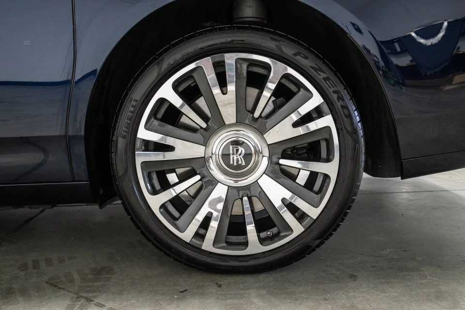 2020 Rolls-Royce Ghost 1st Gen - Image 9 of 19