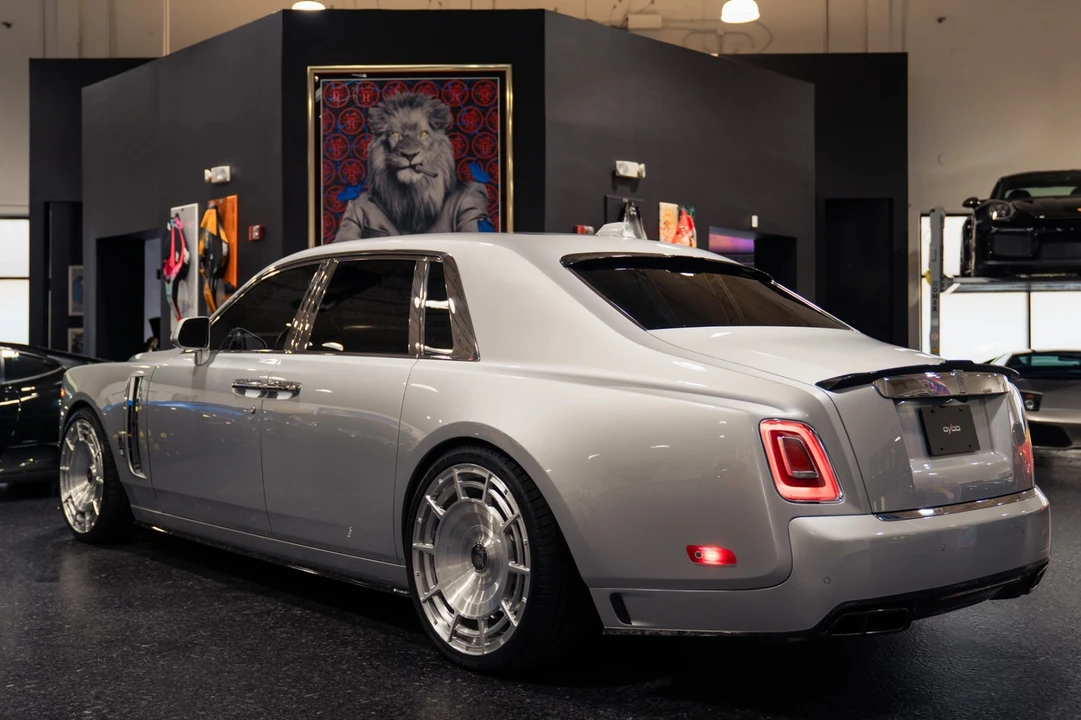 2020 Rolls-Royce Phantom VIII - Image 8 of 31