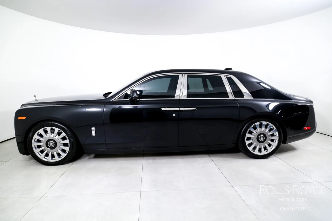 2020 Rolls-Royce Phantom VIII - Image 3 of 31