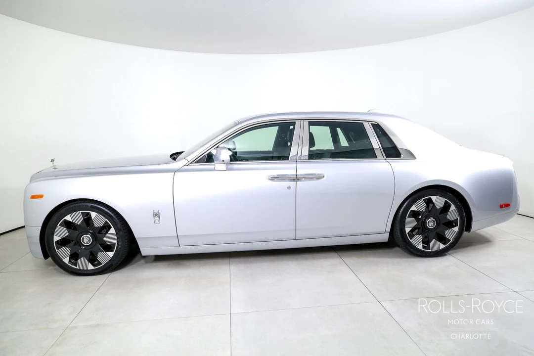2020 Rolls-Royce Phantom VIII - Image 3 of 12