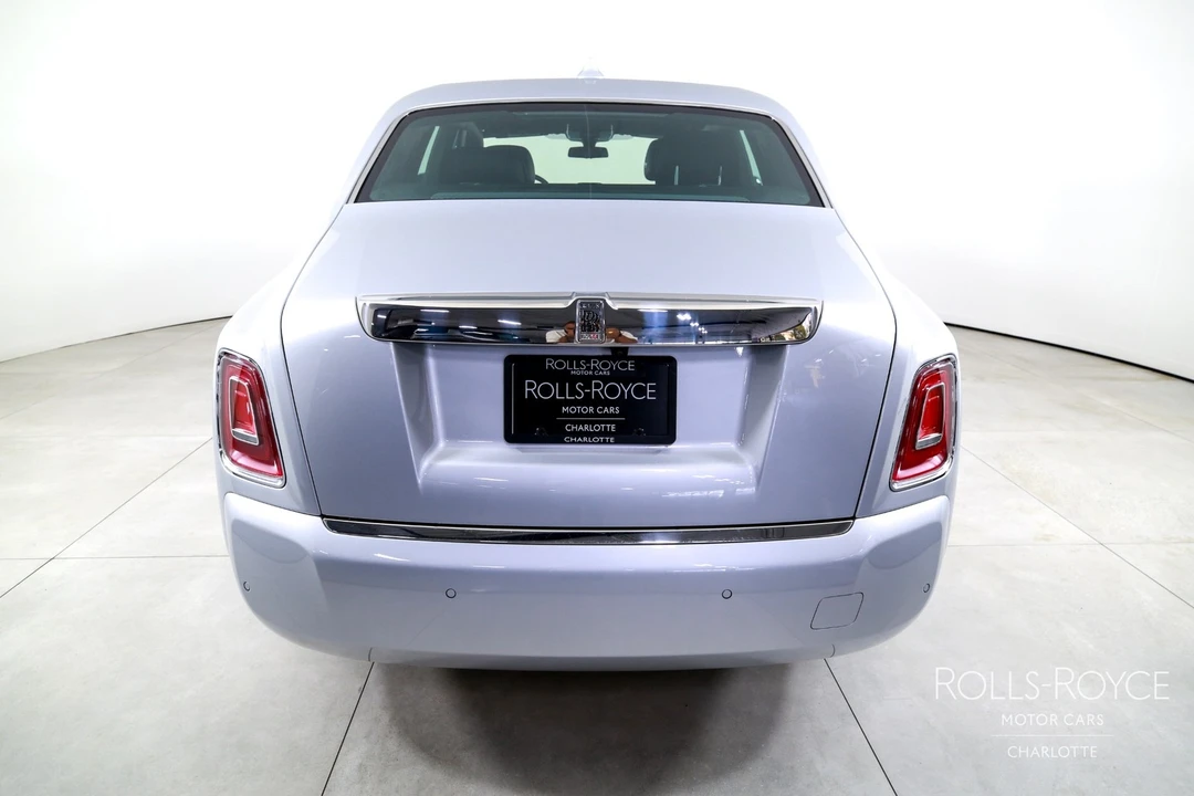 2020 Rolls-Royce Phantom VIII - Image 9 of 12
