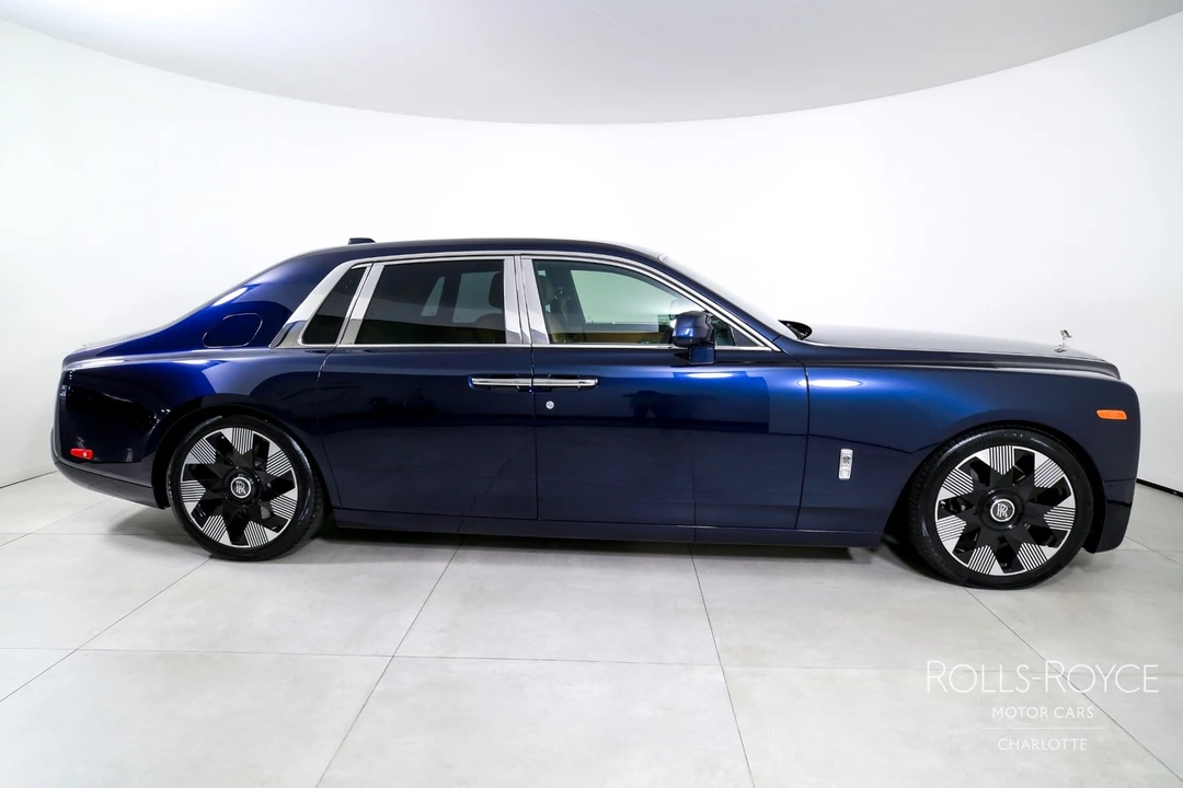 2020 Rolls-Royce Phantom VIII - Image 10 of 21