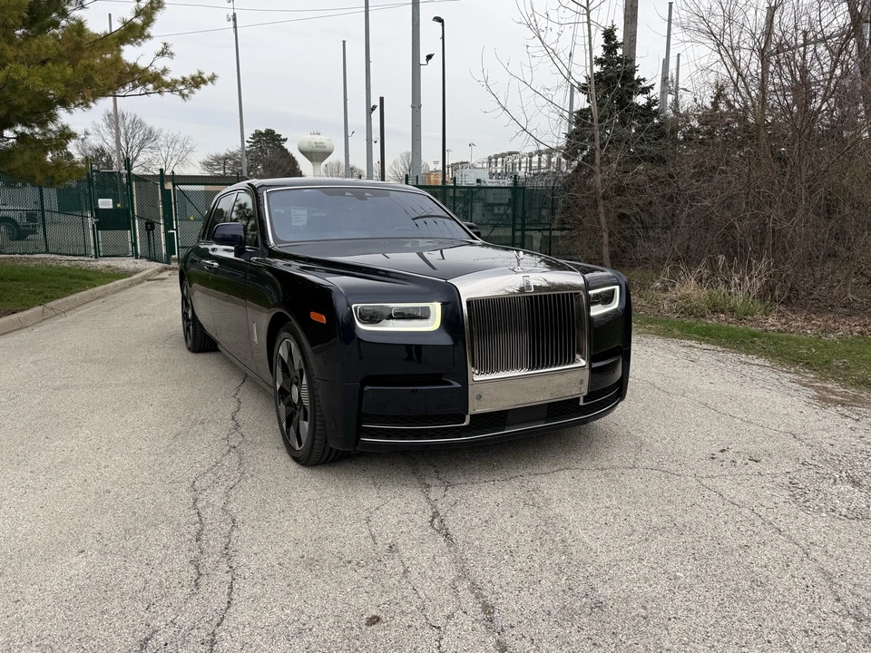 2020 Rolls-Royce Phantom VIII - Image 3 of 31