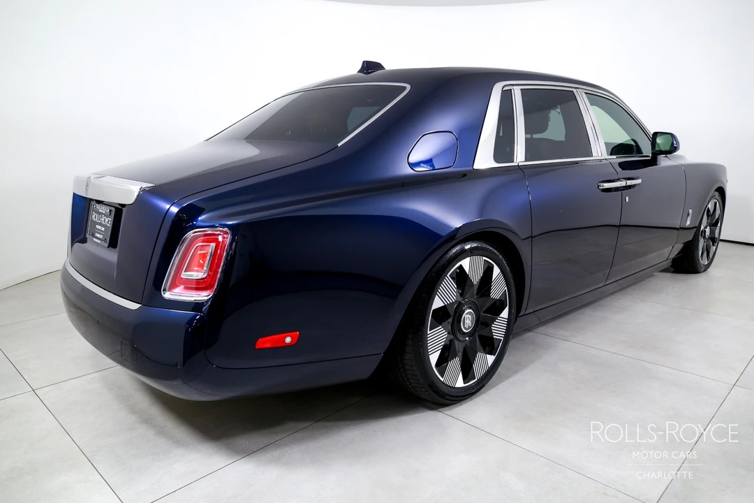 2020 Rolls-Royce Phantom VIII - Image 2 of 21