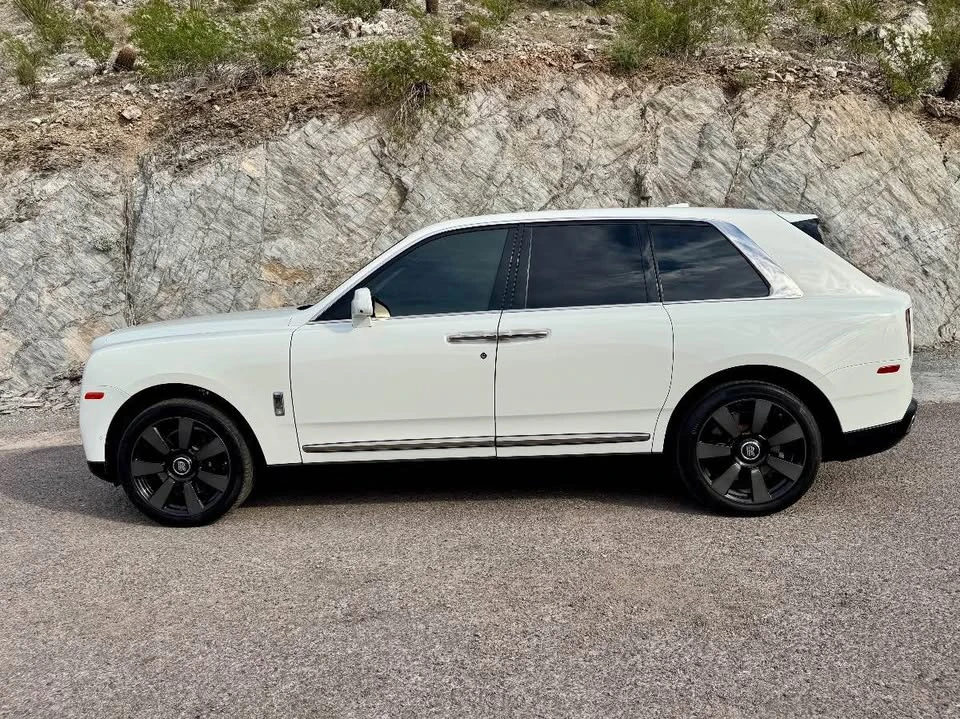2020 Rolls-Royce Cullinan - Image 14 of 15