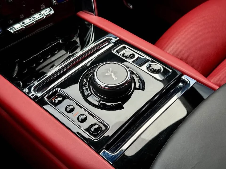 2020 Rolls-Royce Cullinan - Image 9 of 15
