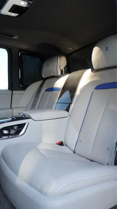 2020 Rolls-Royce Cullinan Black Badge - Image 15 of 15