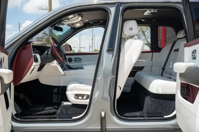 2020 Rolls-Royce Cullinan Black Badge - Image 9 of 19