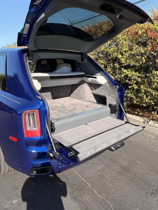 2020 Rolls-Royce Cullinan Black Badge - Image 11 of 14