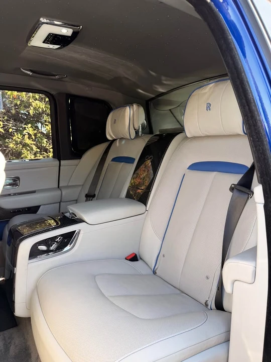 2020 Rolls-Royce Cullinan Black Badge - Image 13 of 14