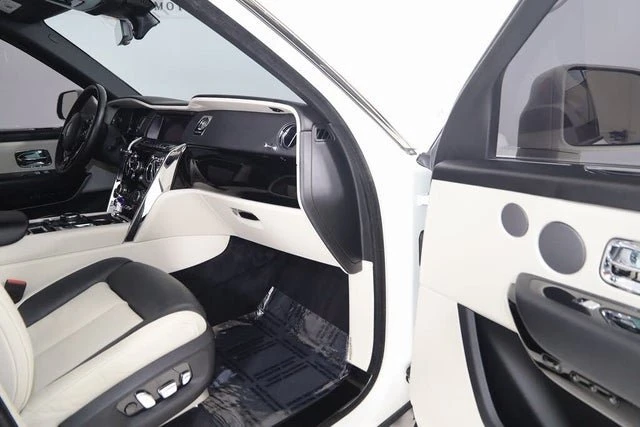 2020 Rolls-Royce Cullinan - Image 16 of 19