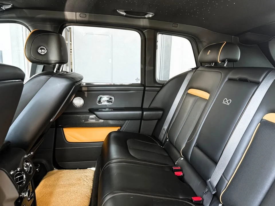 2020 Rolls-Royce Cullinan Black Badge - Image 16 of 19