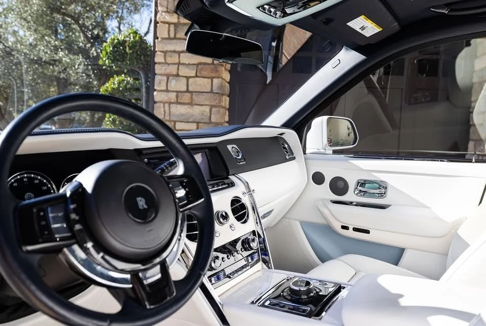 2020 Rolls-Royce Cullinan - Image 9 of 16