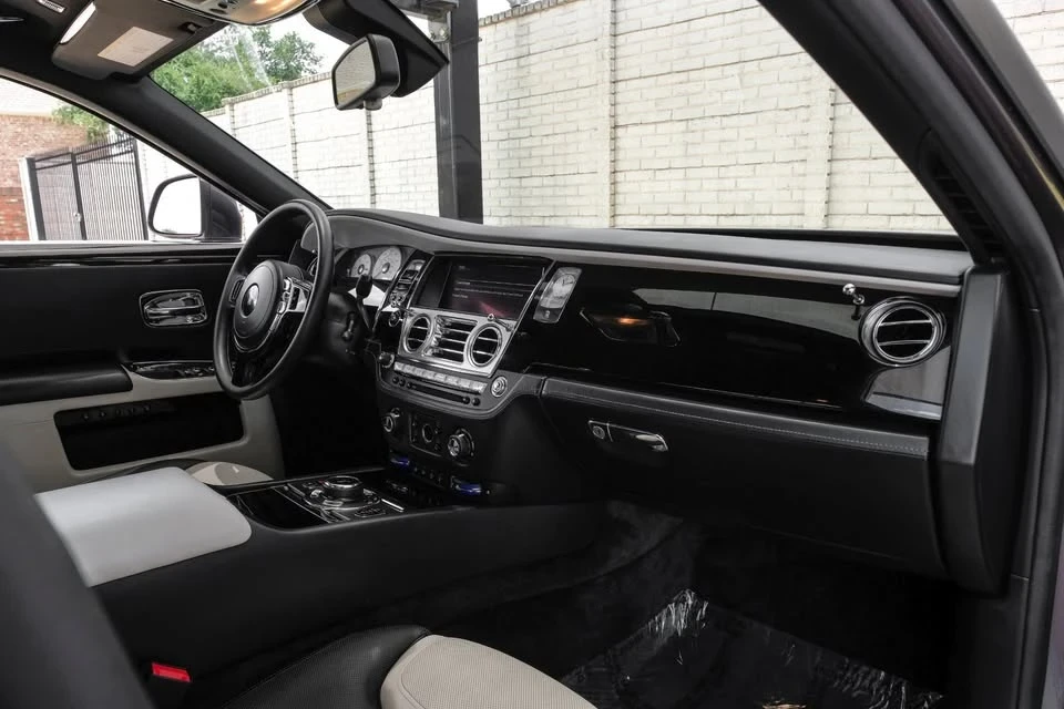 2020 Rolls-Royce Ghost 1st Gen - Image 9 of 14