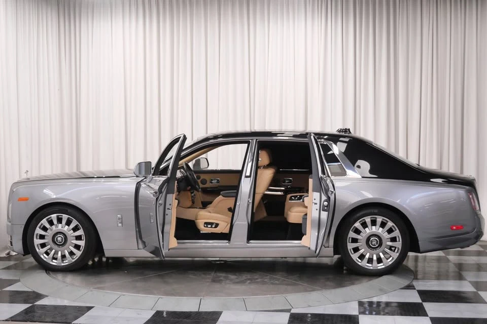 2020 Rolls-Royce Phantom VIII - Image 5 of 10