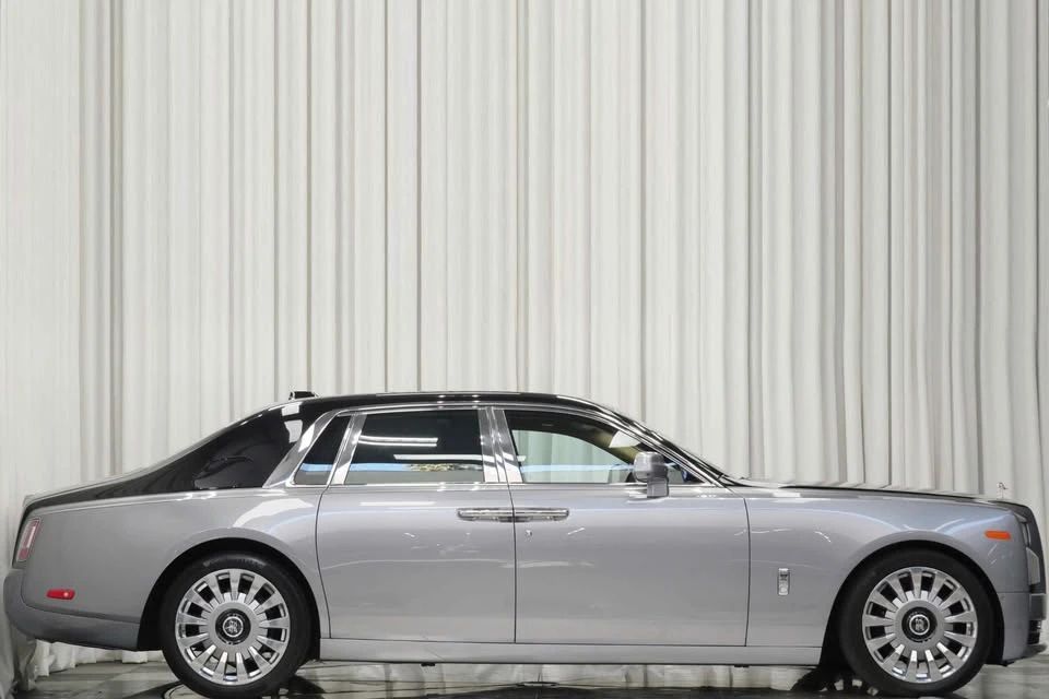 2020 Rolls-Royce Phantom VIII - Image 4 of 10