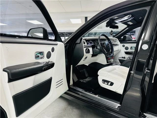 2020 Rolls-Royce Phantom VIII - Image 13 of 20