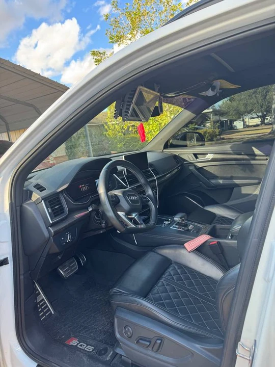 2020 Audi FY SQ5 - Image 2 of 5