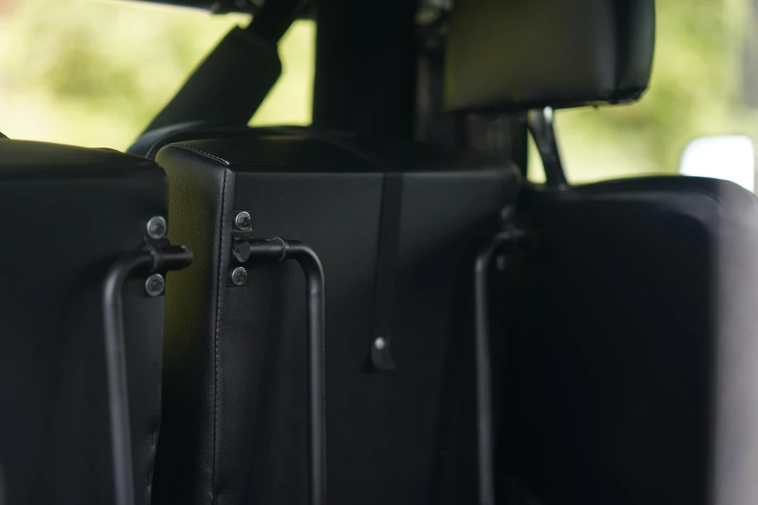 2020 Land Rover Defender 90 - Image 19 of 21
