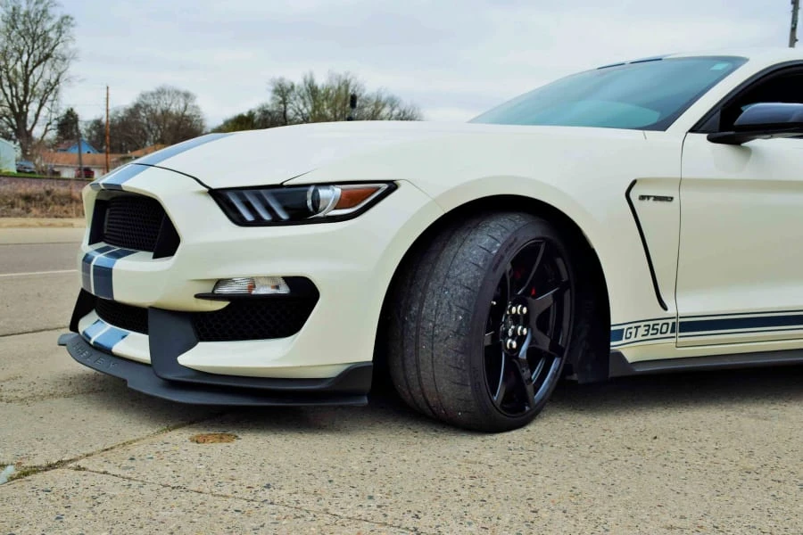 2020 Shelby GT350 - Image 15 of 31