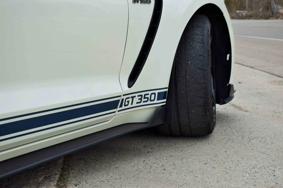 2020 Shelby GT350 - Image 20 of 31