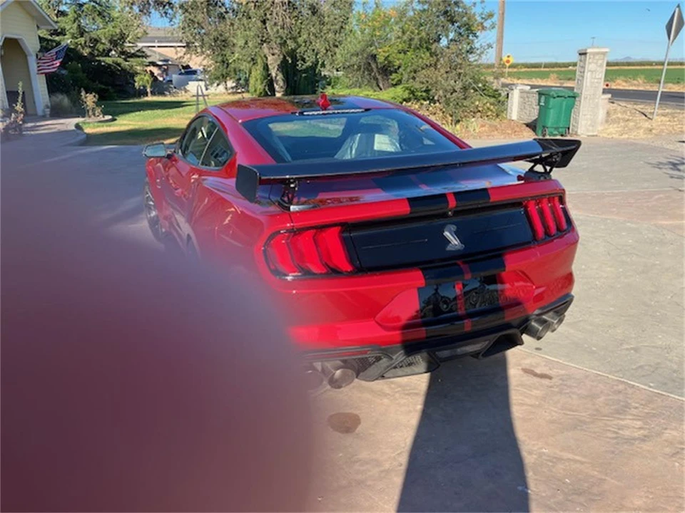 2020 Shelby GT350 - Image 2 of 10