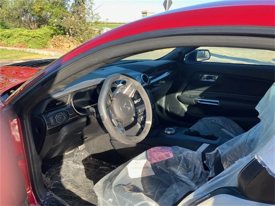 2020 Shelby GT350 - Image 6 of 10